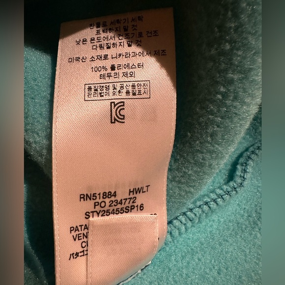 Patagonia Teal and Blue Fleece sweater size M - Picture 8 of 9